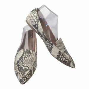 MADDEN GIRL Snakeskin Flats Size 9 Loafer SlipOn Pointed Toe Animal Print Casual